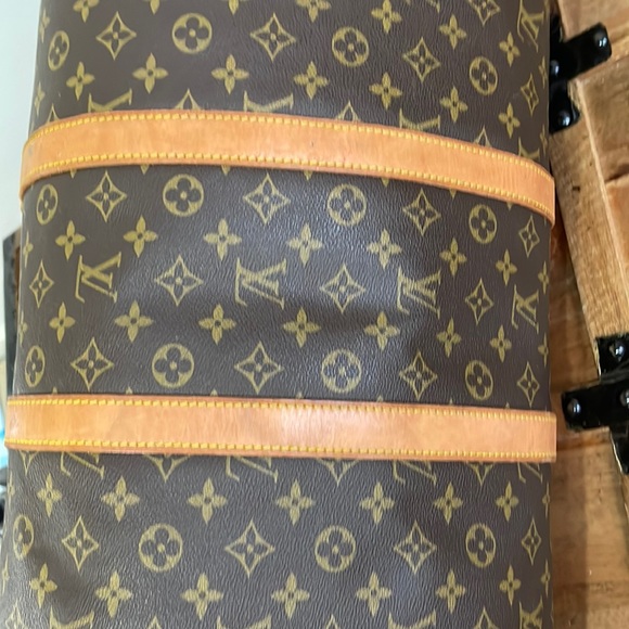 Louis Vuitton Vintage Boston Keepall 55 Travel Bag. - Picture 13 of 16